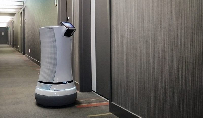Los hoteles aplican el machine learning y los robots para la atención al cliente